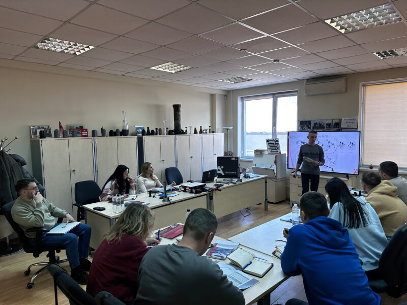 Експертність у деталях: Як пройшло триденне навчання для партнерів «Гефелє Україна»