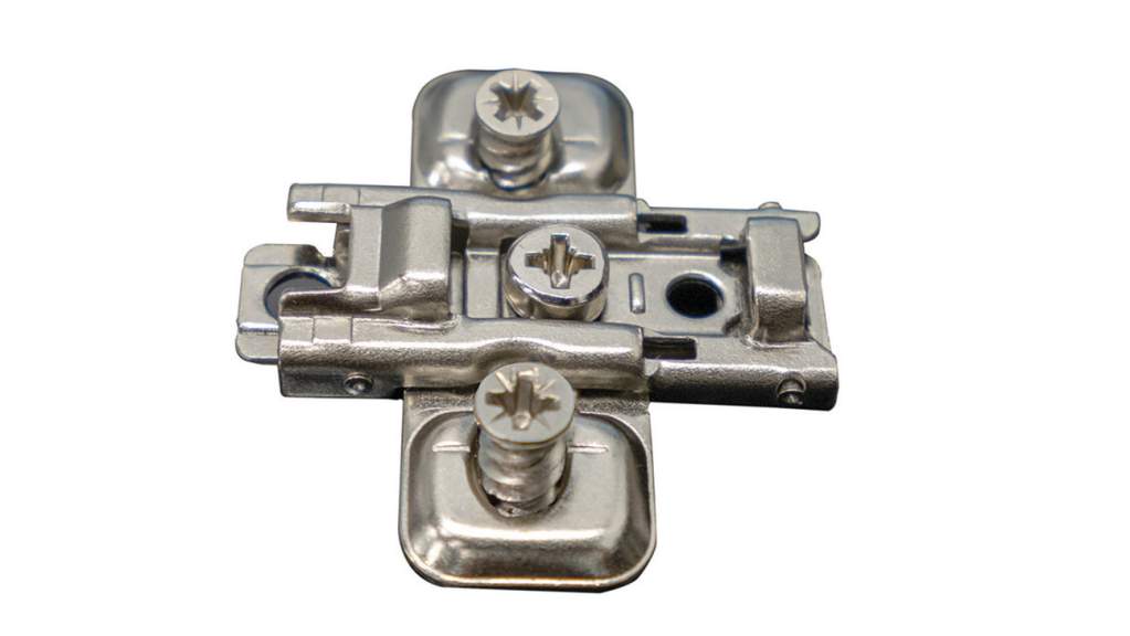 Монтажна планка хрестоподібна Hafele Metalla 540 SM H0 нікельована під єврошуруп 31170754